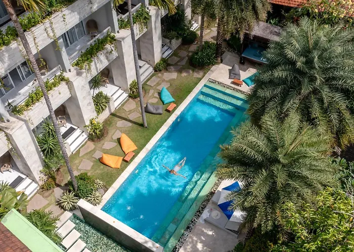 Tapa Tepi Kali Hotel